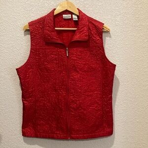 Chico’s quilted red light weight vest Large Chico size 2